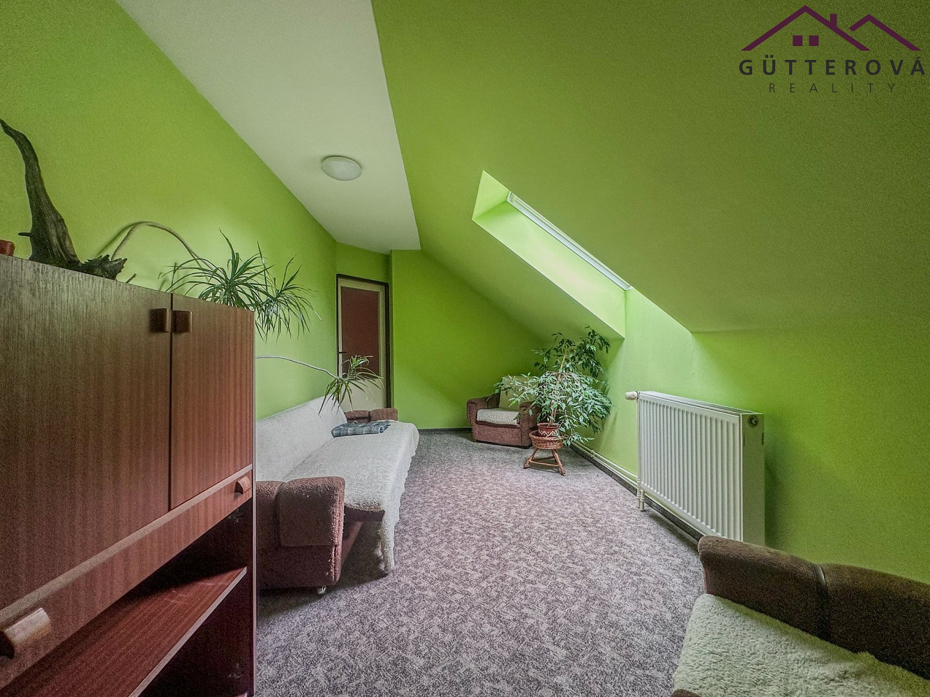 Prodej domu 250 m² s pozemkem 514 m² — photo 2