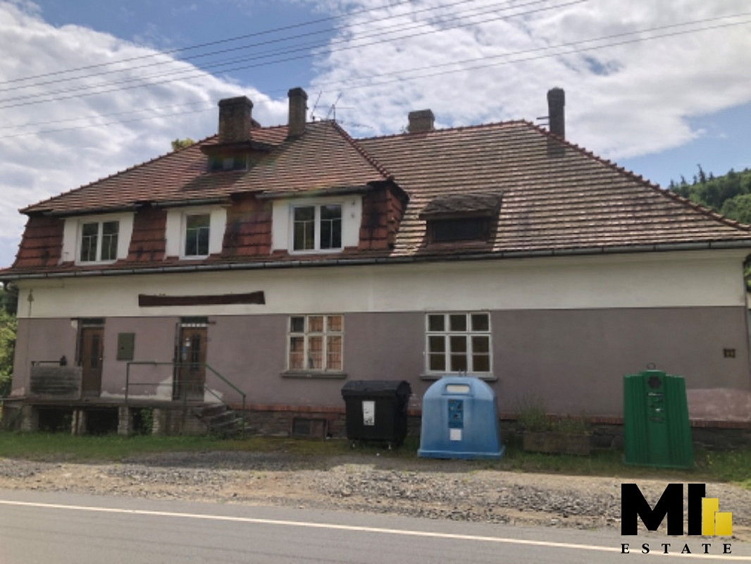 Prodej domu 325 m² s pozemkem 1 498 m² – fotografie 2