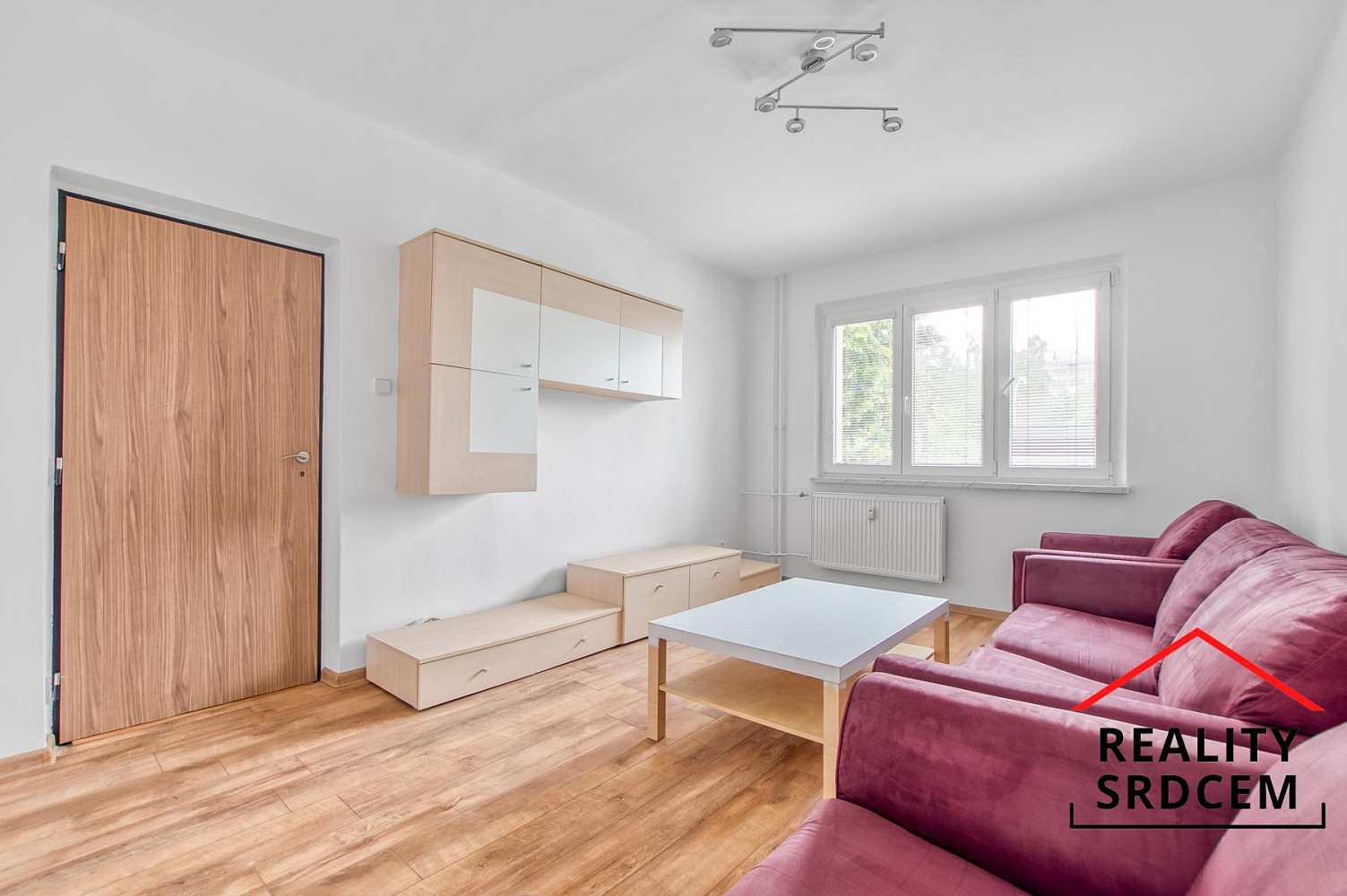 Pronájem bytu 2+1 54 m² – pohled 4