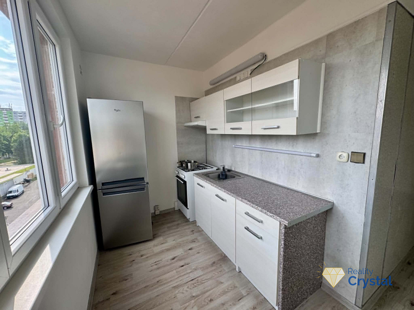 Pronájem bytu 2+1, 53 m² s balkonem, Lesní, Cheb