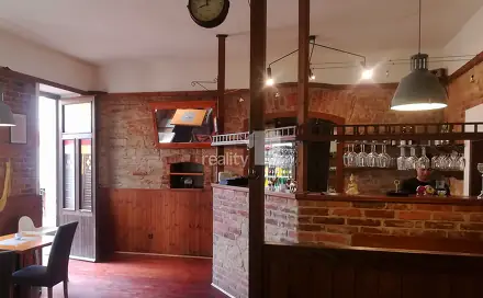 Pronájem restaurace 232 m², Masarykovo náměstí, Náchod