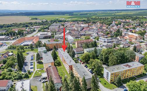 Prodej bytu 3+1 64 m², Průběžná, Kralovice, okres Plzeň-sever