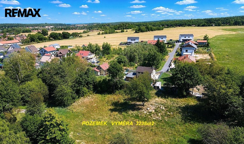 Prodej stavebního pozemku 3 238 m², Mukařov – náhled fotky 2