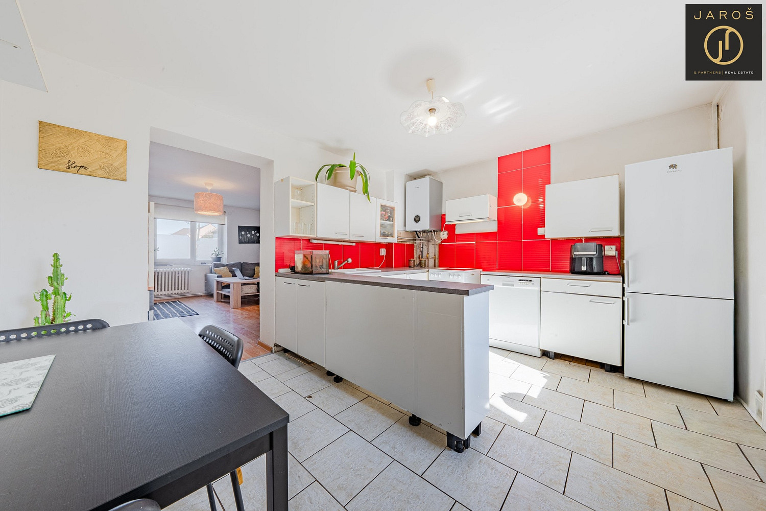 Prodej bytu 2+1 65 m² — photo 4