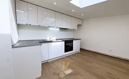 Pronájem bytu 3+kk 82 m², tř. Svornosti, Olomouc - Nová Ulice
