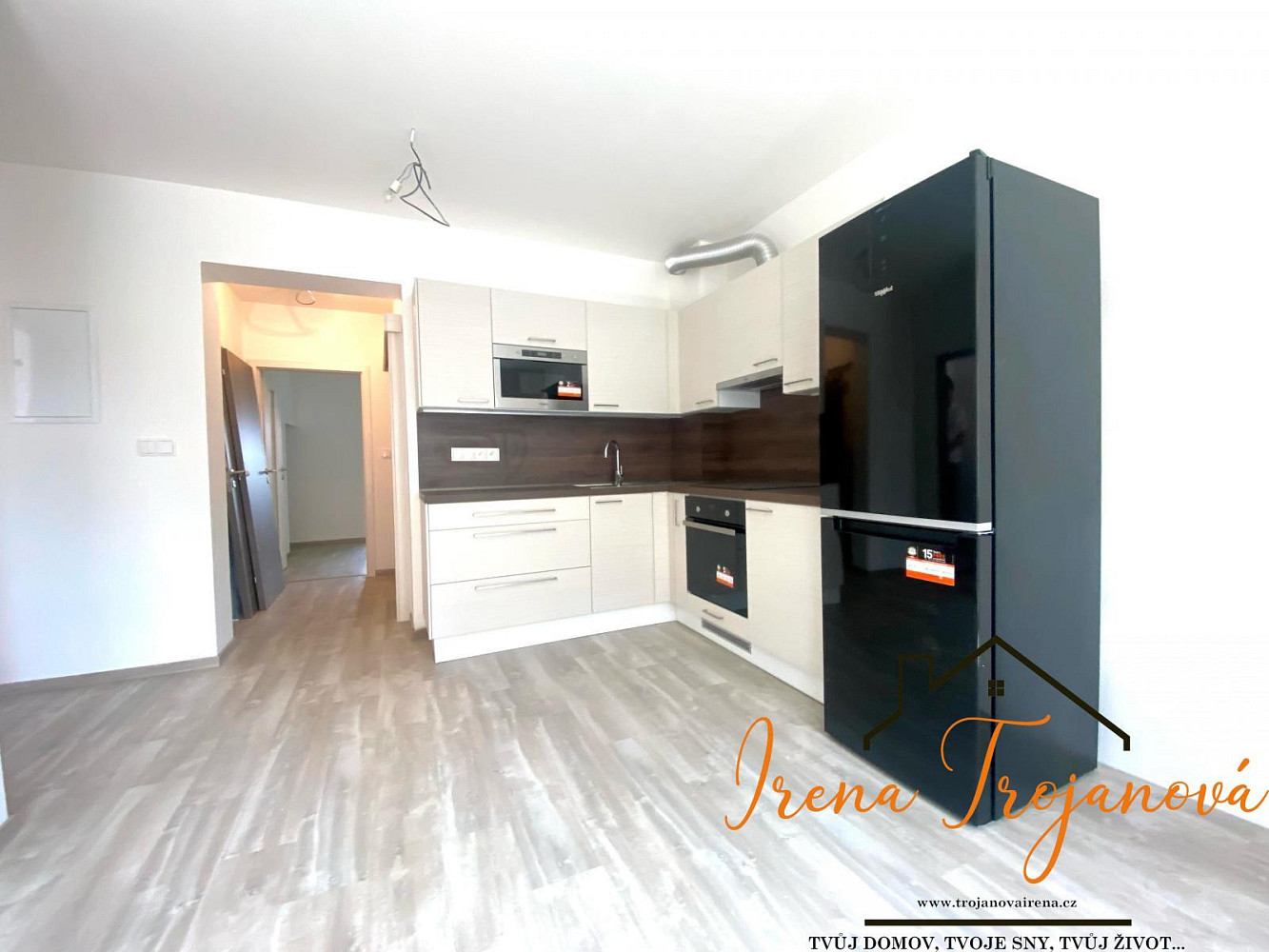 Pronájem bytu 2+kk 47 m² – fotografie 4