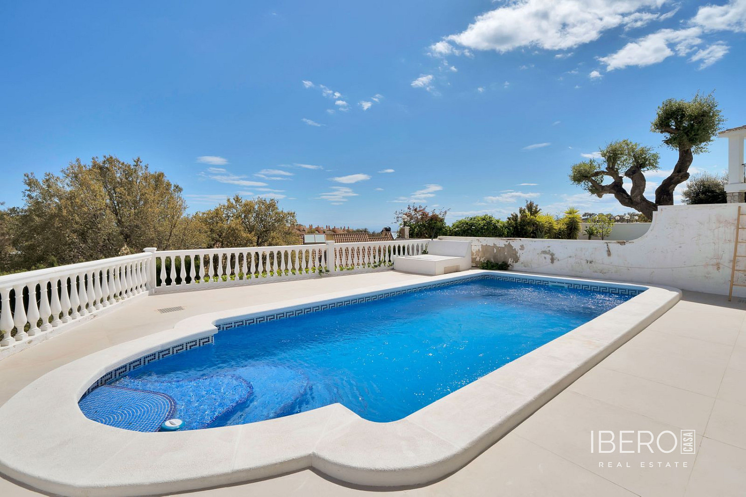 Casa 4+kk – La Mairena - Vista 2