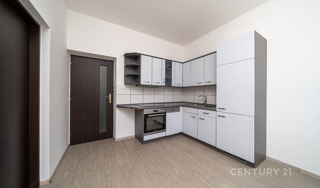 Prodej domu 113 m² s pozemkem 95 m², Úpice – náhled fotky 7