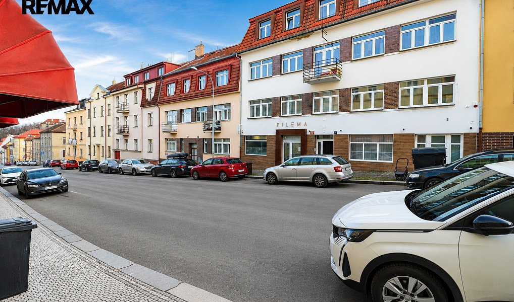 Pronájem bytu 2+kk 41 m², Praha – náhled fotky 11