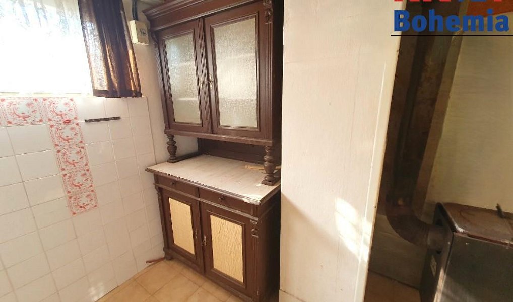 Prodej chaty/chalupy 382 m² s pozemkem 382 m², Kosmonosy – náhled fotky 10