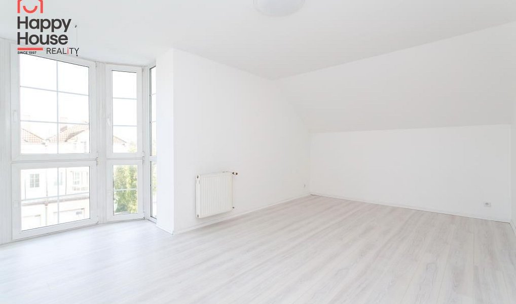 Pronájem domu 333 m² s pozemkem 1 137 m², Praha – náhled fotky 7