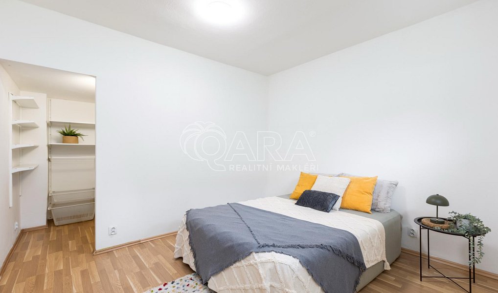 Prodej bytu 2+1 88 m², Praha – náhled fotky 19
