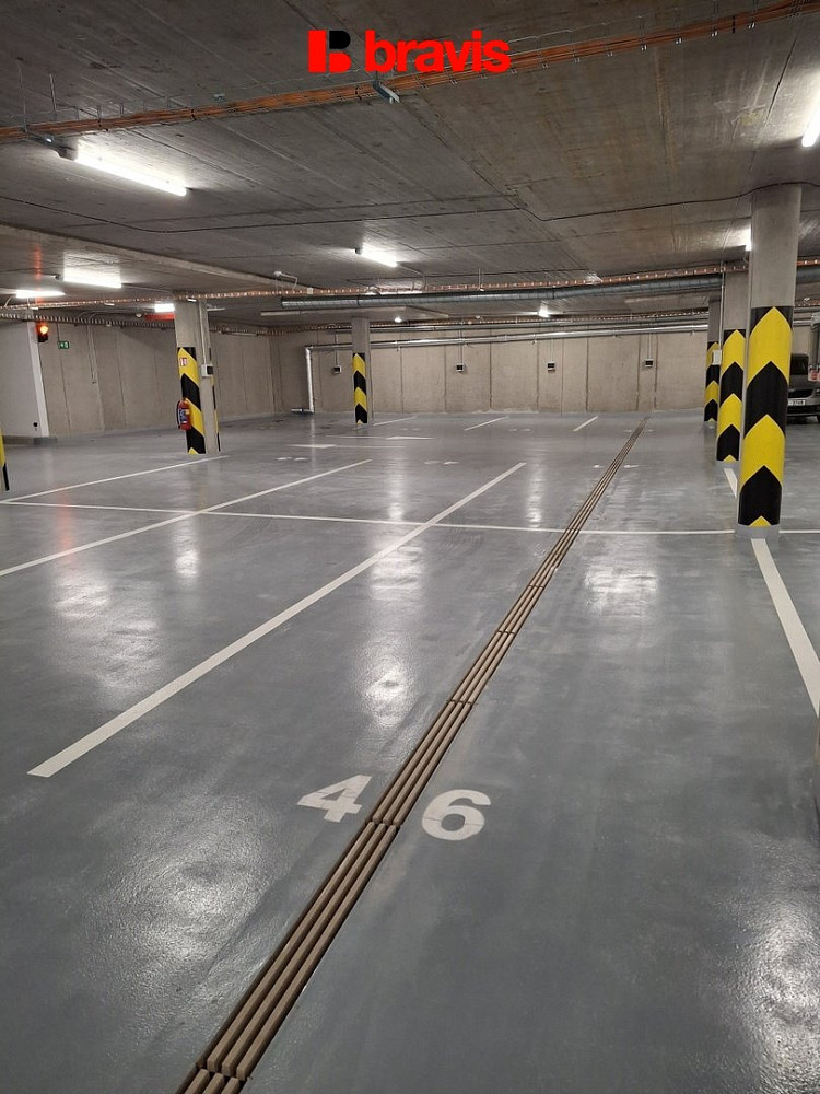 Pronájem garážového stání v bytovém domě rybářka, ulice rybářská, brno - staré brno. — photo 2