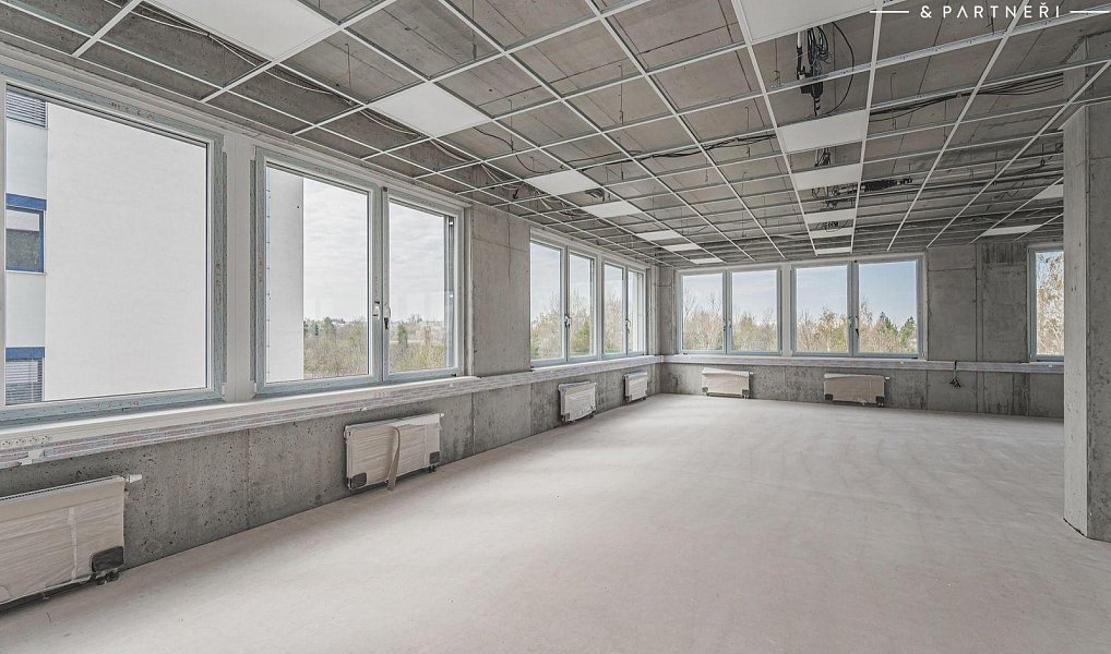 Pronájem kanceláře 250 m², Hradec Králové – náhled fotky 11