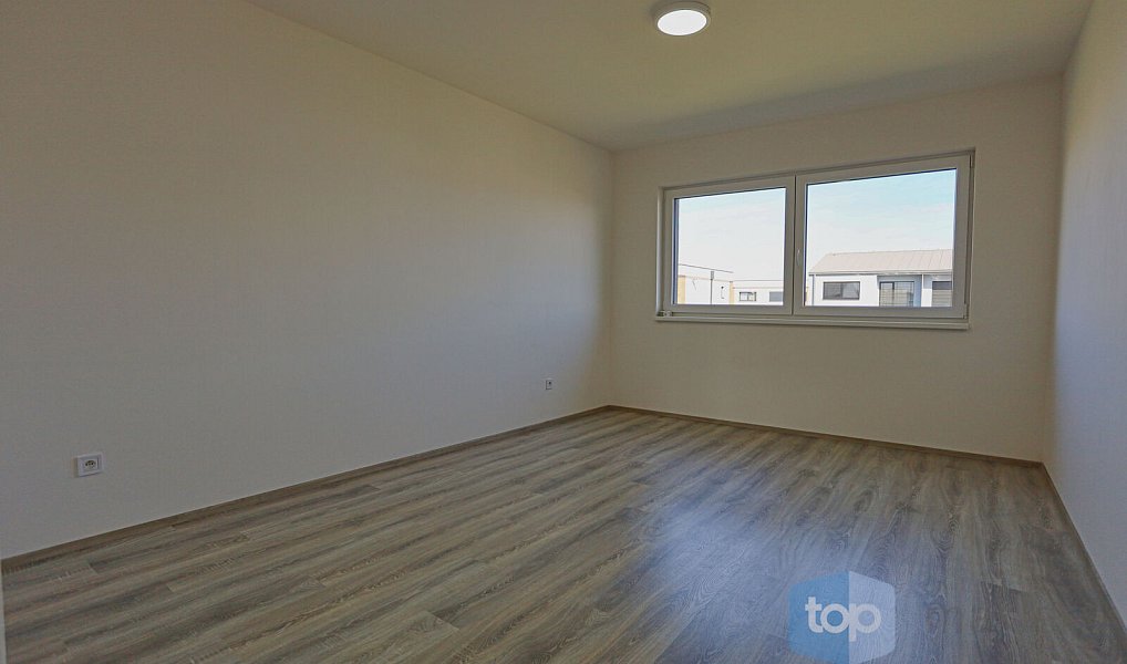 Pronájem domu 128 m² s pozemkem 432 m², Horoušany – náhled fotky 8
