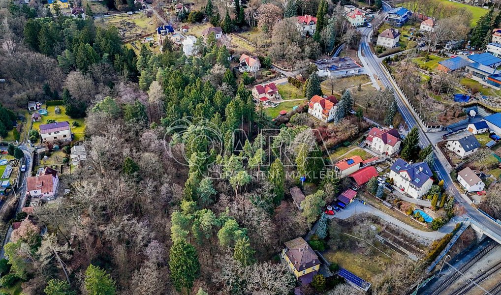 Prodej domu 330 m² s pozemkem 4 380 m², Senohraby – náhled fotky 17