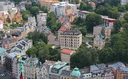Prodej komerčního pozemku 1 340 m², Hálkův vrch, Karlovy Vary
