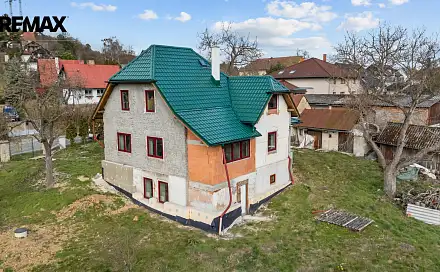 Prodej domu 204 m² s pozemkem 2 647 m², Krňany - Třebsín, okres Benešov