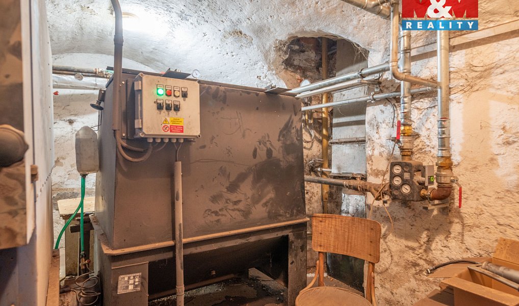 Prodej nájemního domu, činžáku 1 121 m², Veselí nad Lužnicí – náhled fotky 22