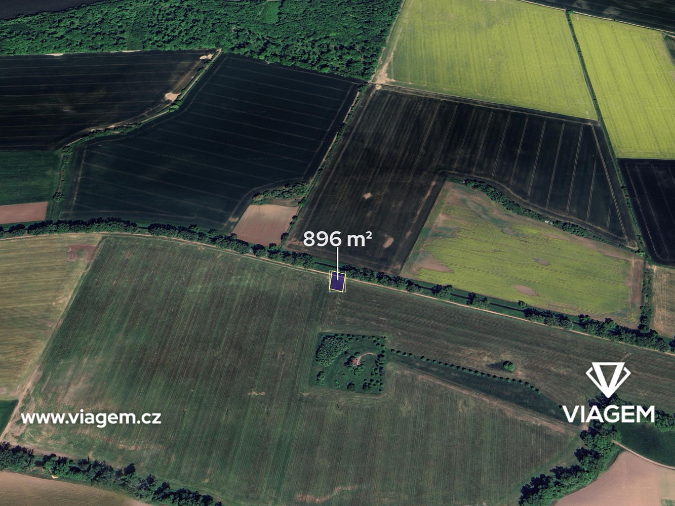 Prodej pole 298 m²