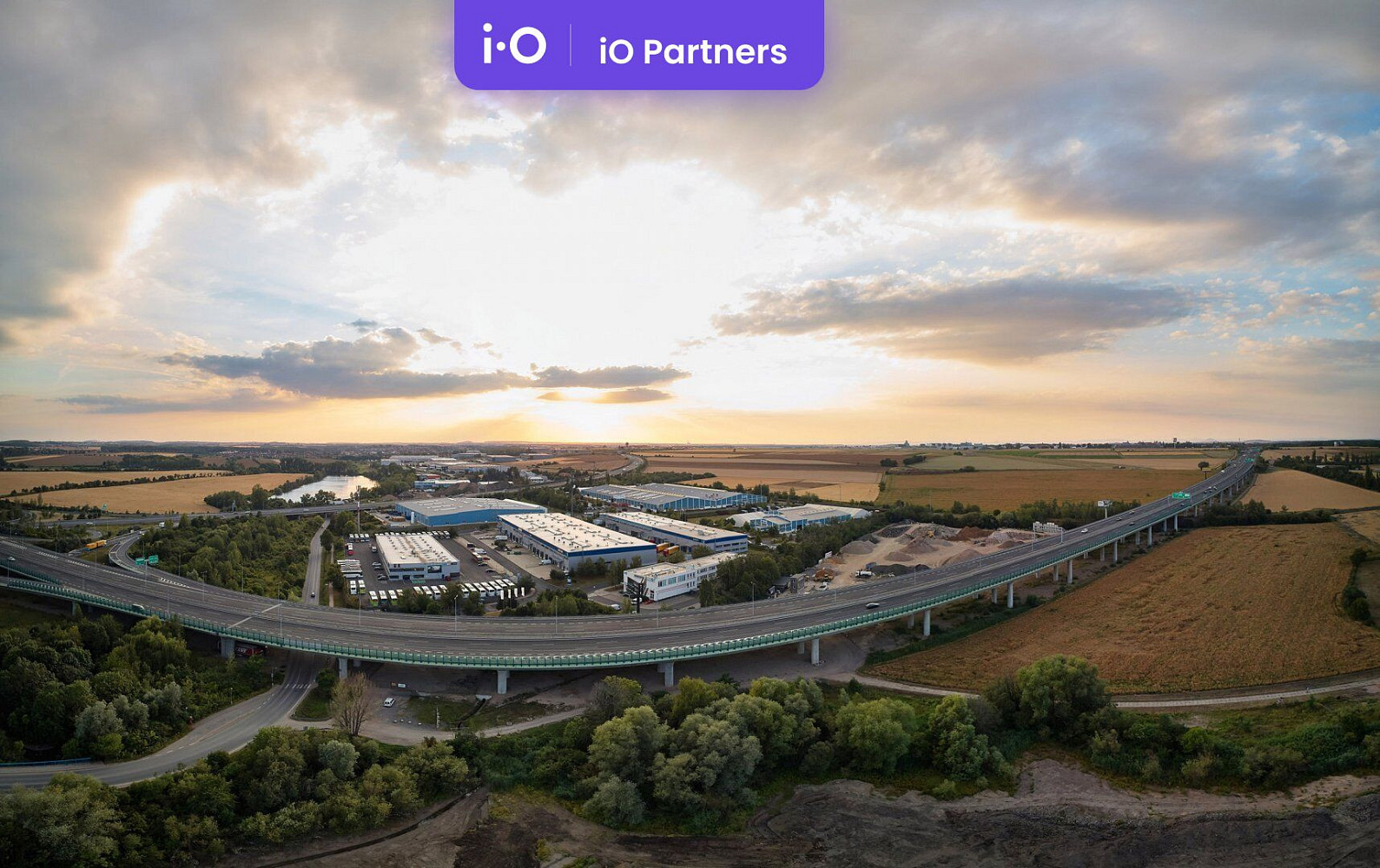 Pronájem skladovacích prostor 4 869 m² – fotografie 4