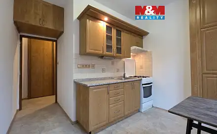 Pronájem bytu 2+1 49 m², Křižíkova, Sokolov