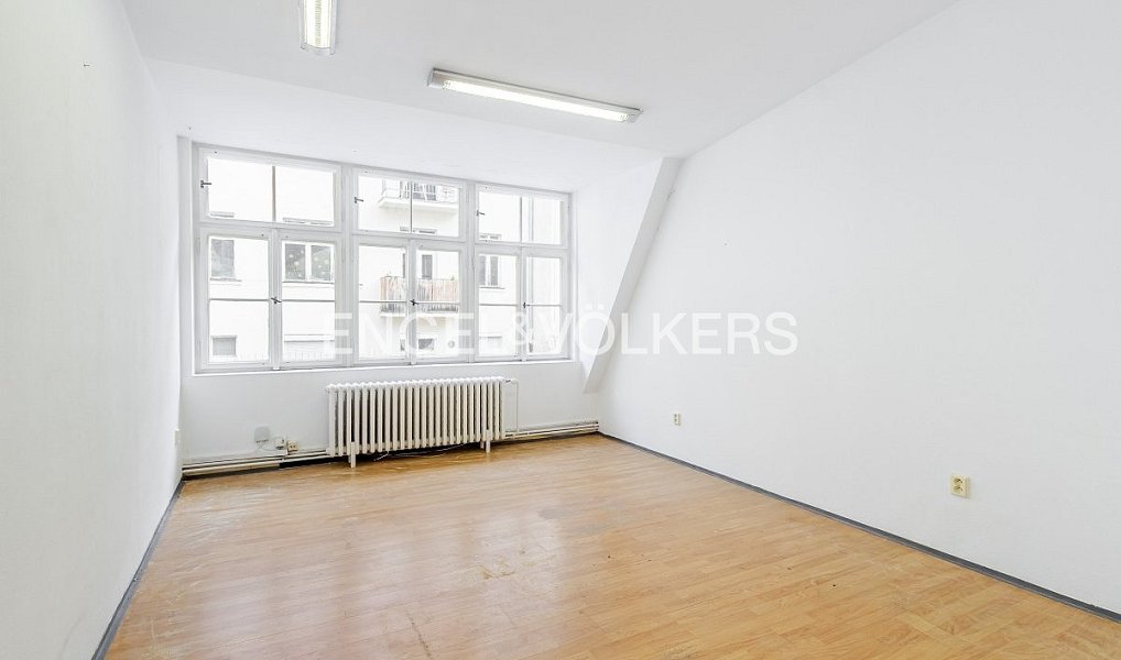 Pronájem kanceláře 226 m², Praha – náhled fotky 6