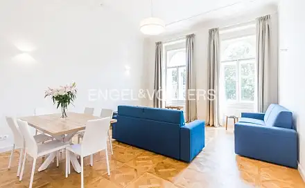 Pronájem bytu 3+1 93 m², Bolzanova, Praha 1 - Nové Město