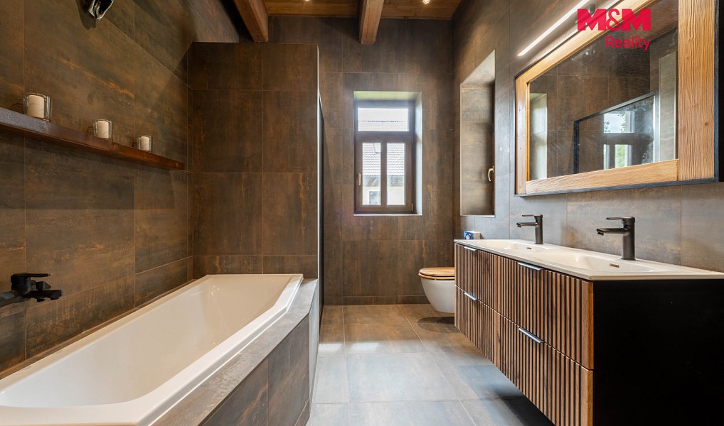 Prodej domu 221 m² s pozemkem 1 365 m², Trhový Štěpánov – náhled fotky 11