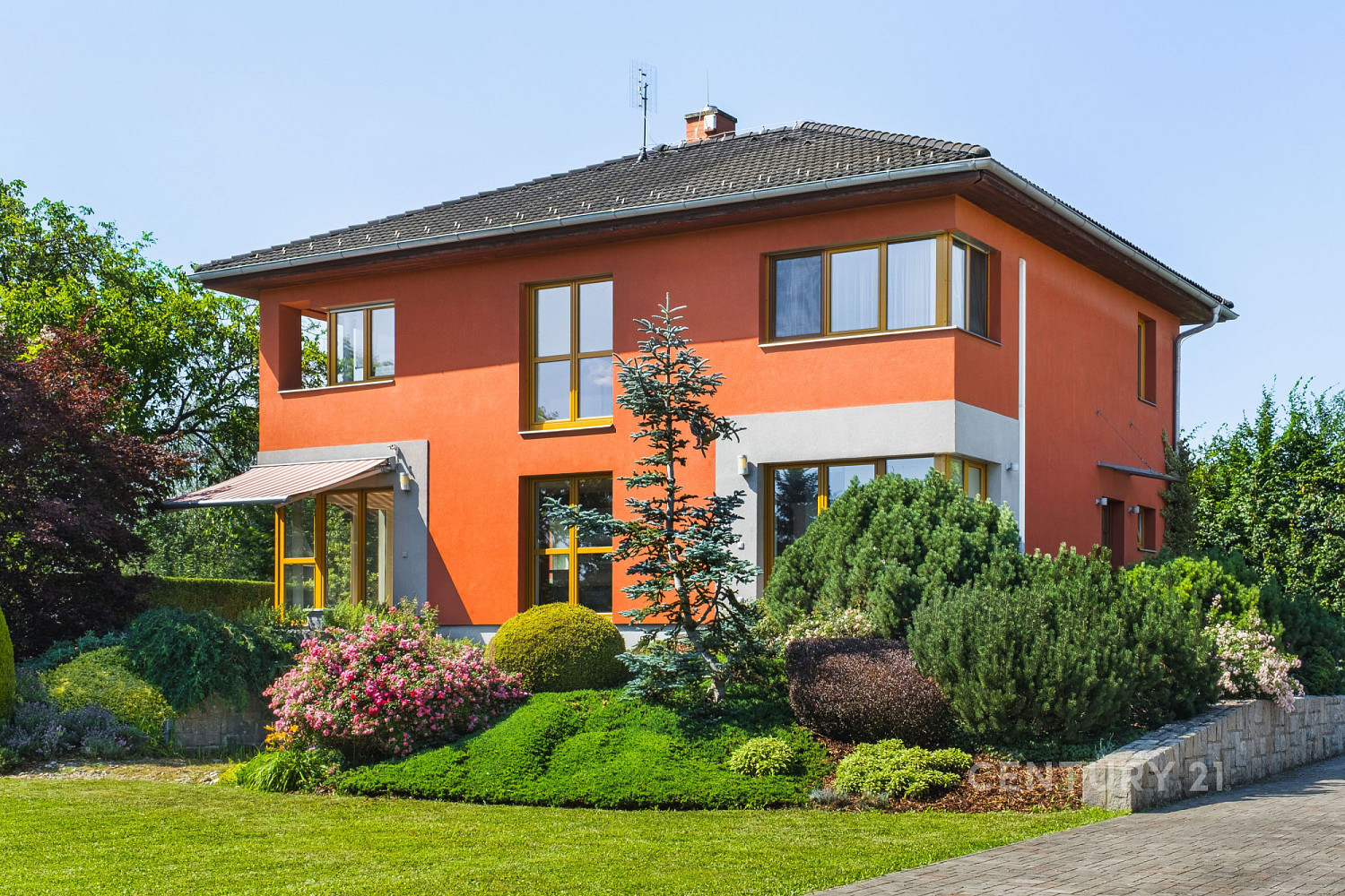 Prodej domu 210 m² s pozemkem 1 586 m²