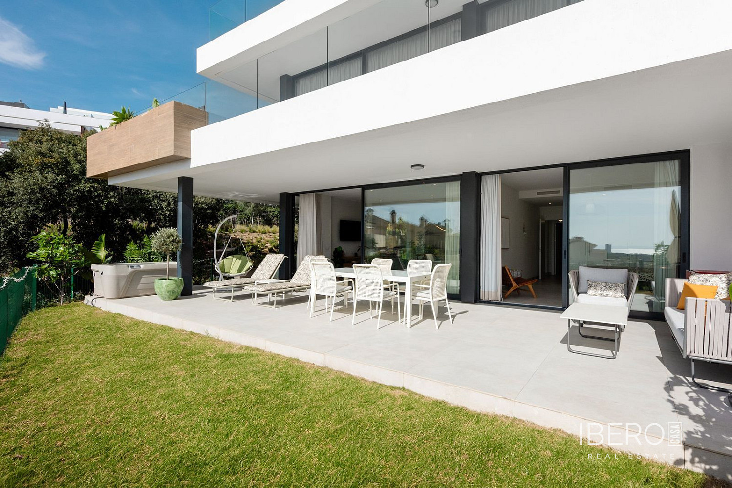 Prodej bytu 4+kk 151 m² — photo 2