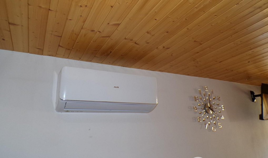 Prodej domu 205 m² s pozemkem 6 330 m², Čestín – náhled fotky 13