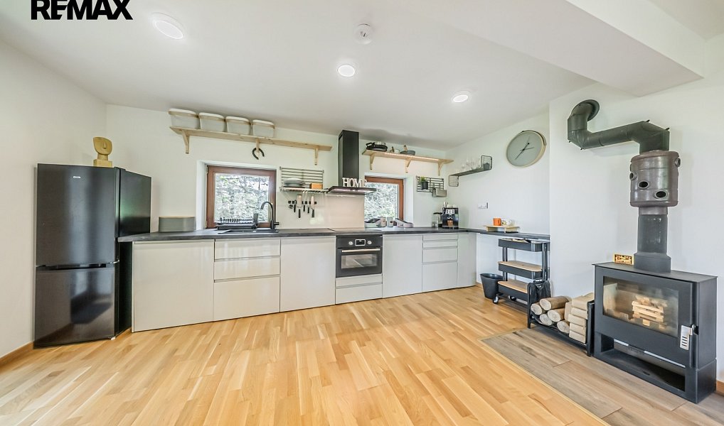 Prodej domu 101 m² s pozemkem 3 079 m², Loučeň – náhled fotky 15