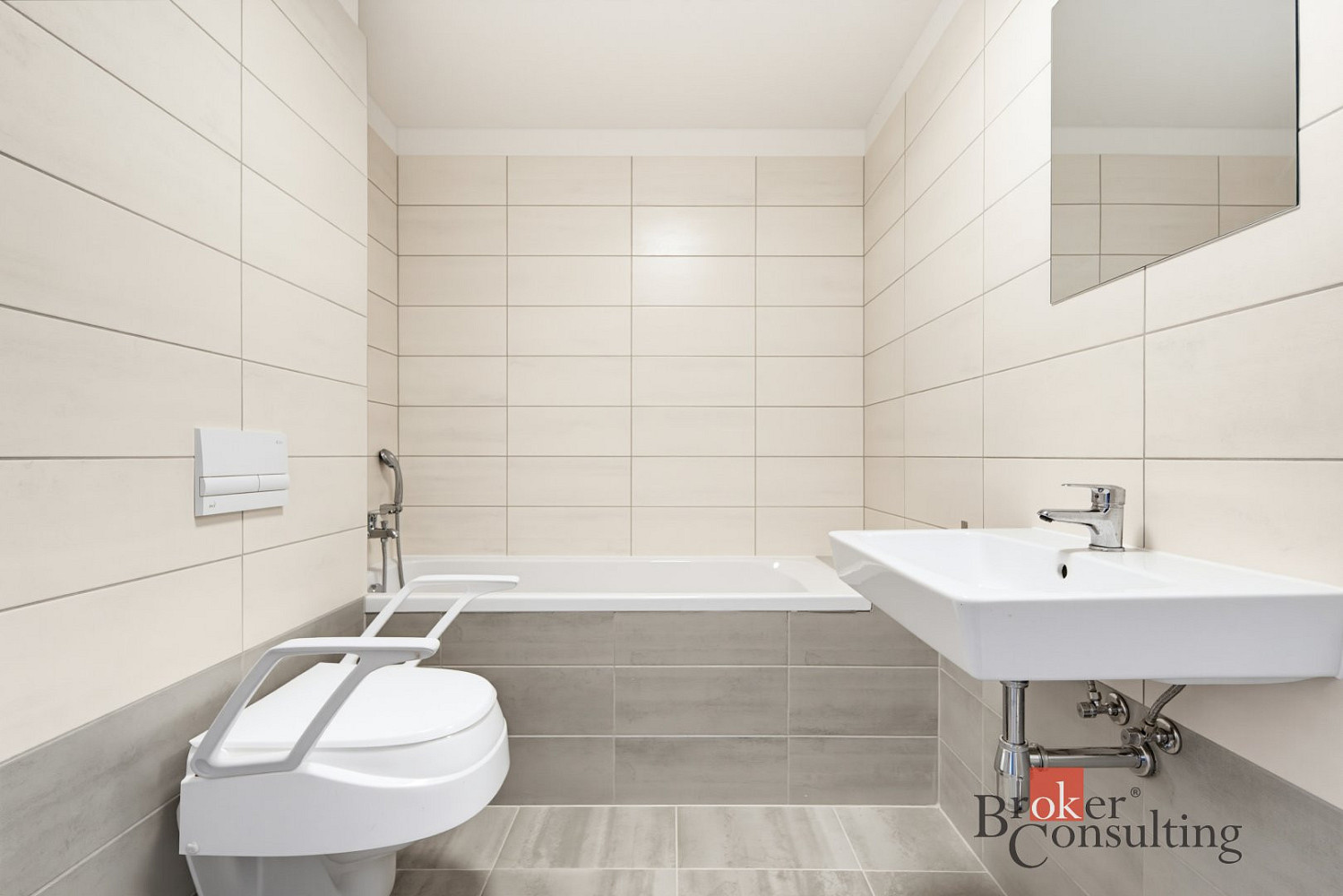 Prodej bytu 3+kk 104 m² – fotografie 3