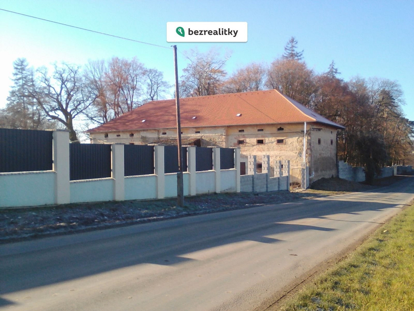 Prodej komerčního objektu (jiného typu) 900 m²
