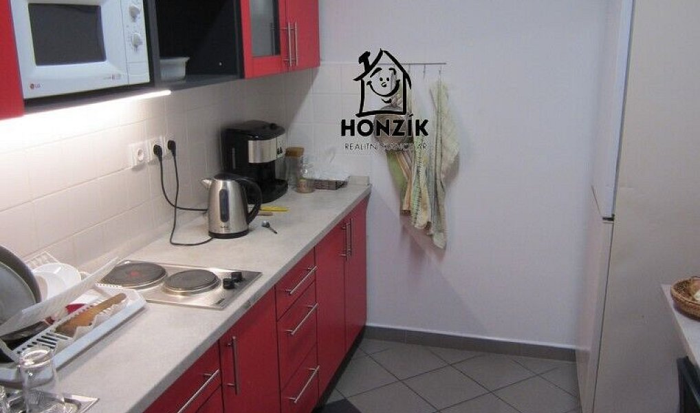 Pronájem kanceláře 80 m², Kunice – náhled fotky 4