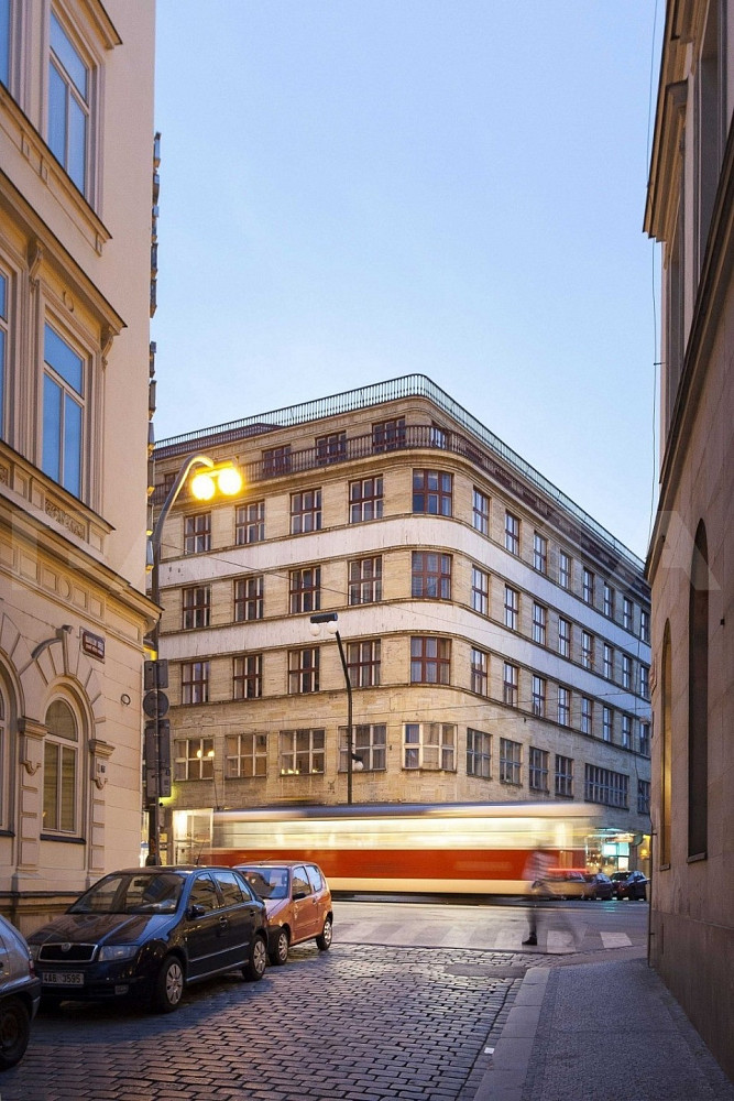 Pronájem obchodních prostor 216 m² – fotografie 4