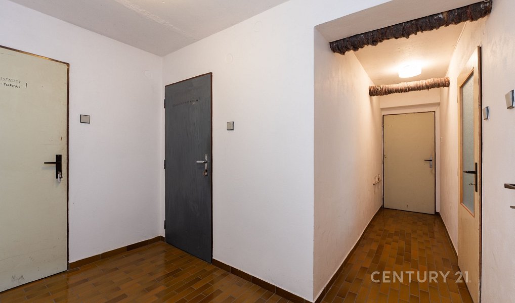 Prodej domu 193 m² s pozemkem 527 m², Praha – náhled fotky 30