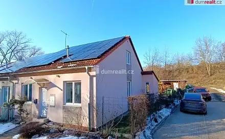 Prodej domu 125 m² s pozemkem 370 m², U háječku, Nučice, okres Praha-západ