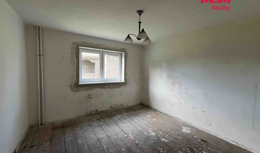 Prodej domu 204 m² s pozemkem 704 m², Karviná – náhled fotky 2