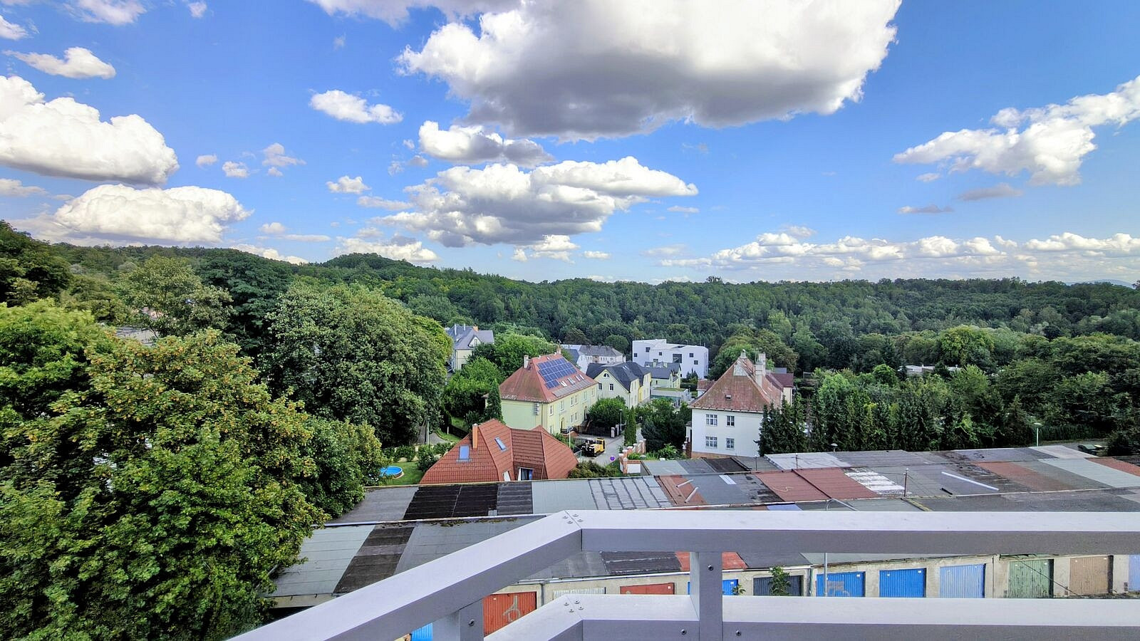 Pronájem bytu 3+1 88 m² – fotografie 4