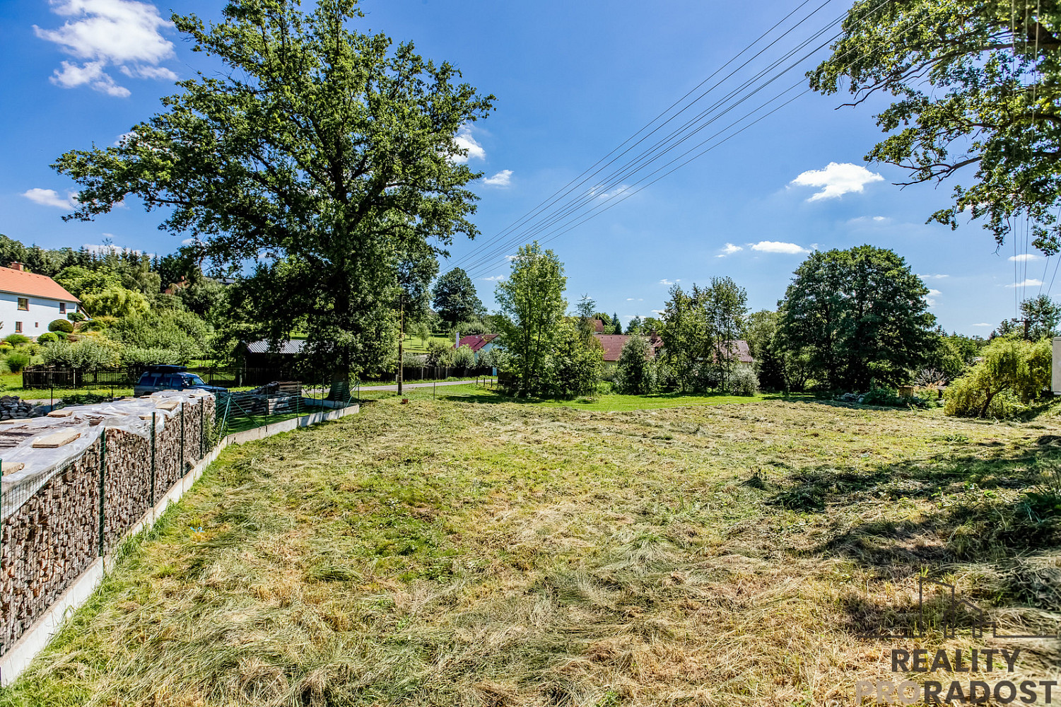 Prodej stavebního pozemku 1 294 m² – fotografie 3
