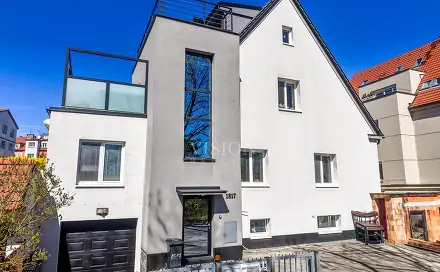 Prodej bytu 3+1 95 m², Bezručova, Tábor