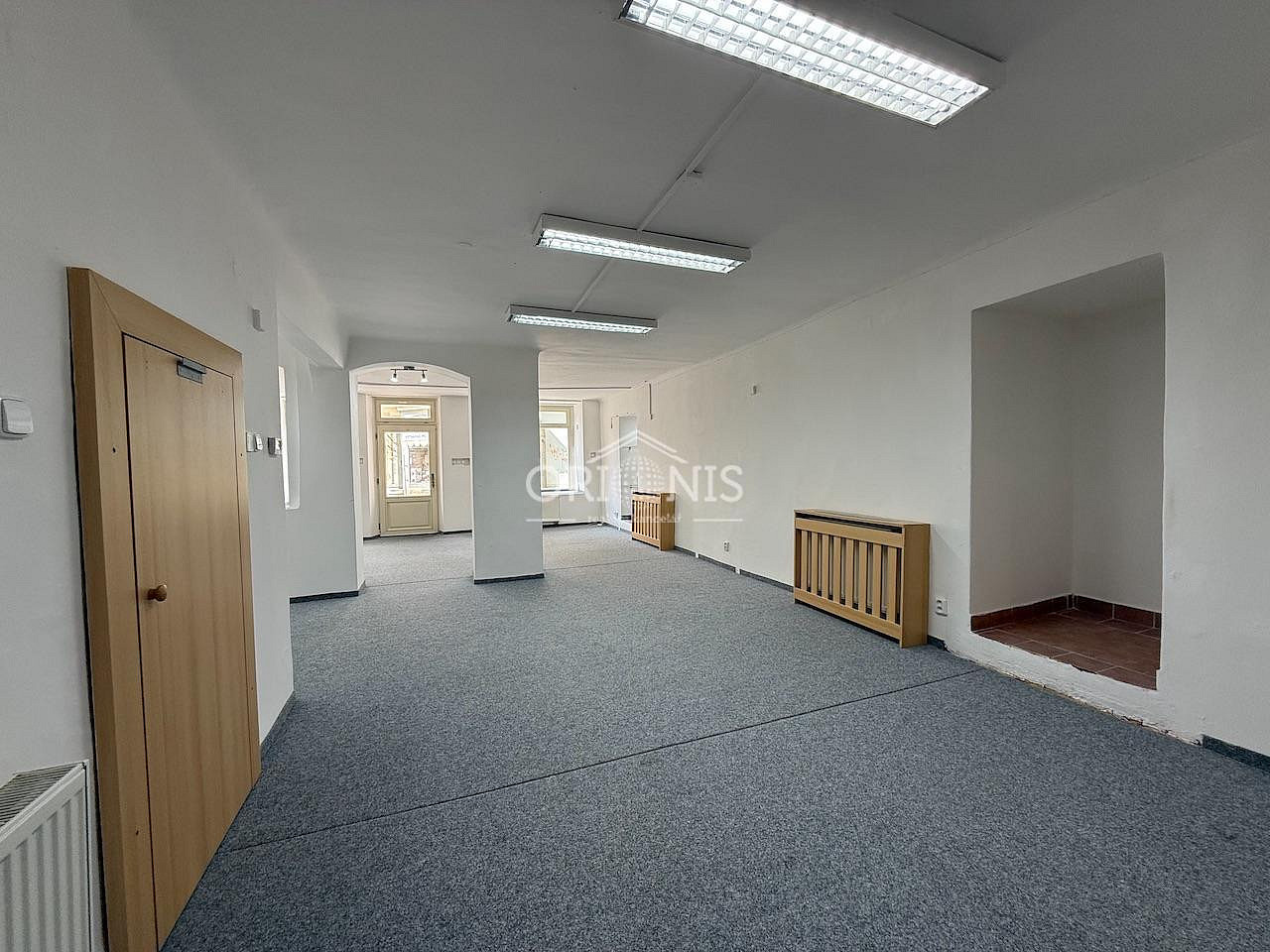 Pronájem obchodních prostor 100 m² — photo 5