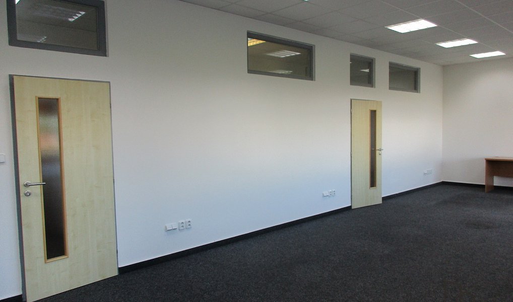 Pronájem kanceláře 105 m², Veselí nad Moravou – náhled fotky 7