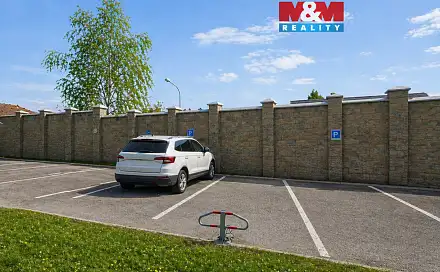 Pronájem parkovacího stání, Hostivice, ul. Unhošťská, Hostivice, okres Praha-západ