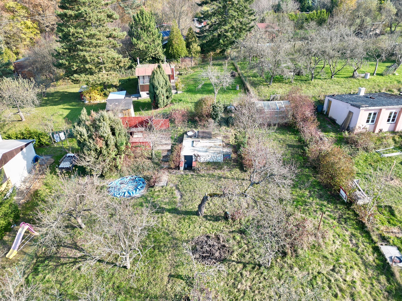 Prodej stavebního pozemku 850 m² – fotografie 4