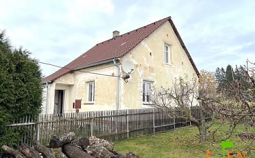 Prodej domu 135 m² s pozemkem 878 m², Břasy - Kříše, okres Rokycany