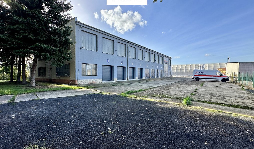 Pronájem výrobních prostor 903 m², Žalany – náhled fotky 5