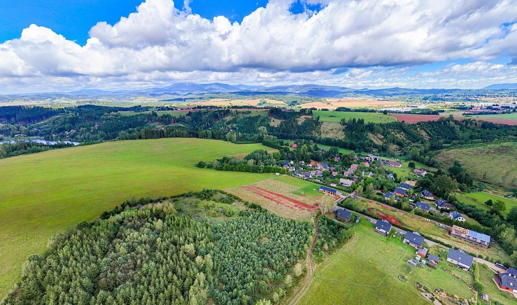Prodej stavebního pozemku 1 208 m², Staré Buky – náhled fotky 8